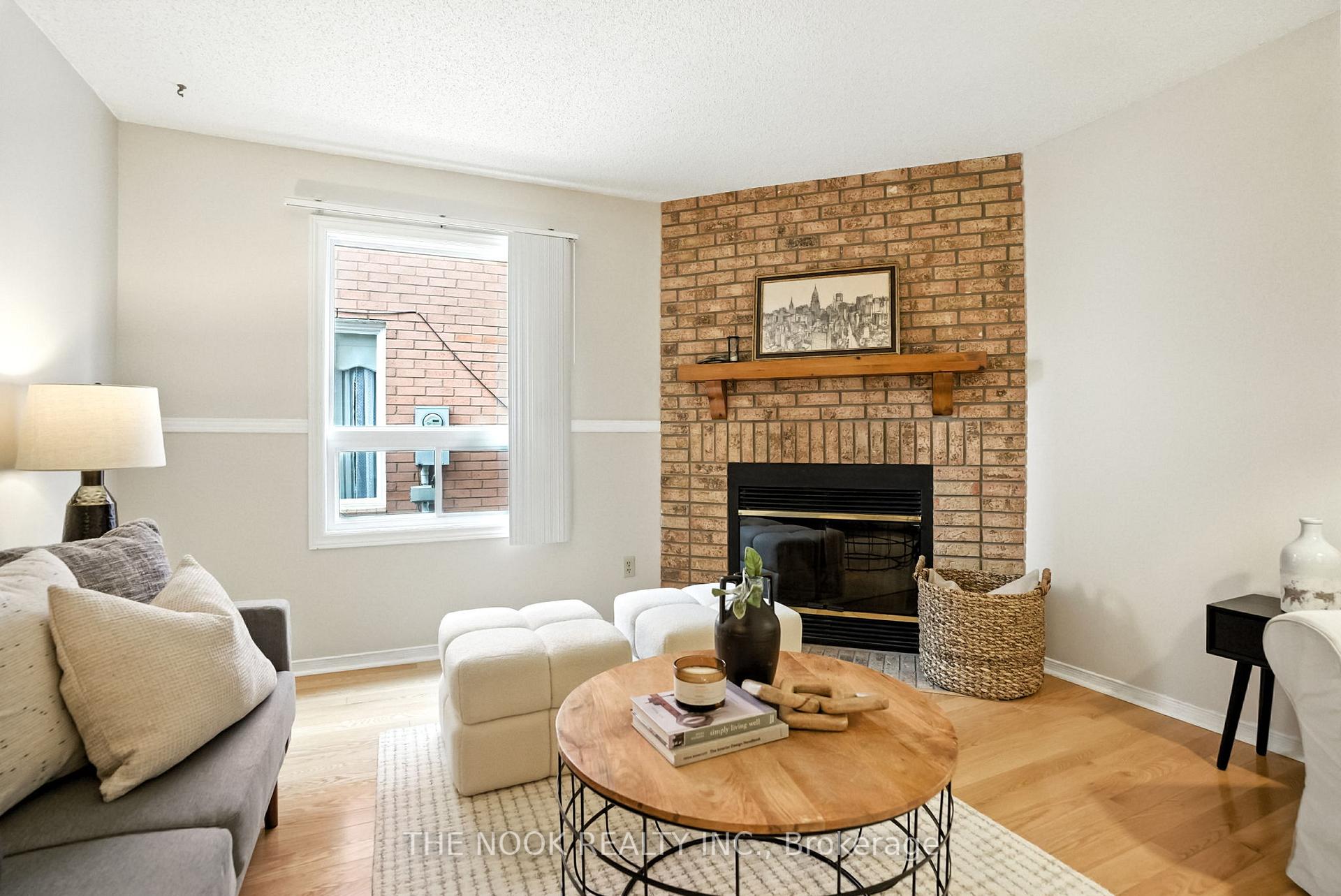 Photo 2 of 23 Sharp Crescent, Ajax, Central — HOMEH