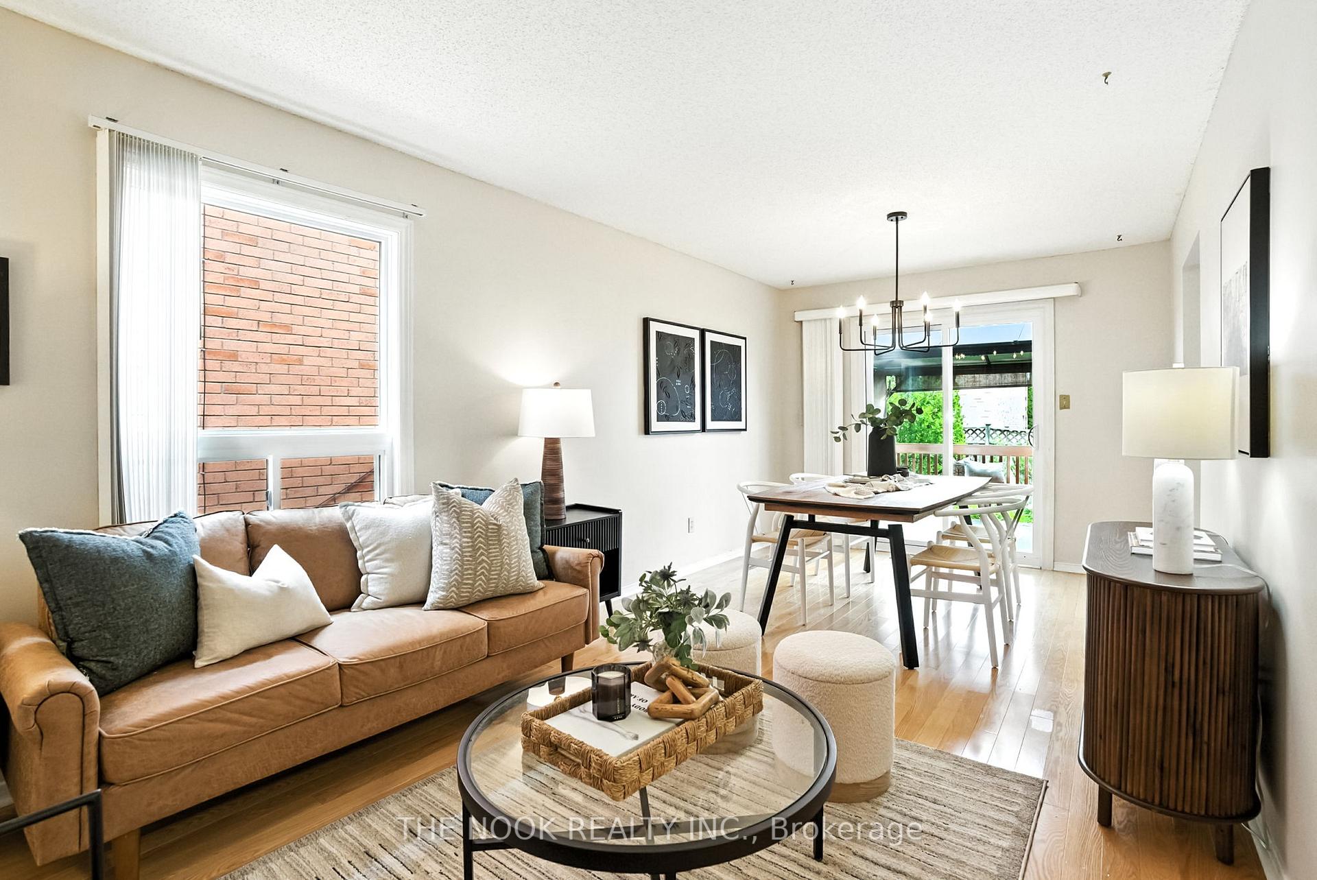 Photo 7 of 23 Sharp Crescent, Ajax, Central — HOMEH