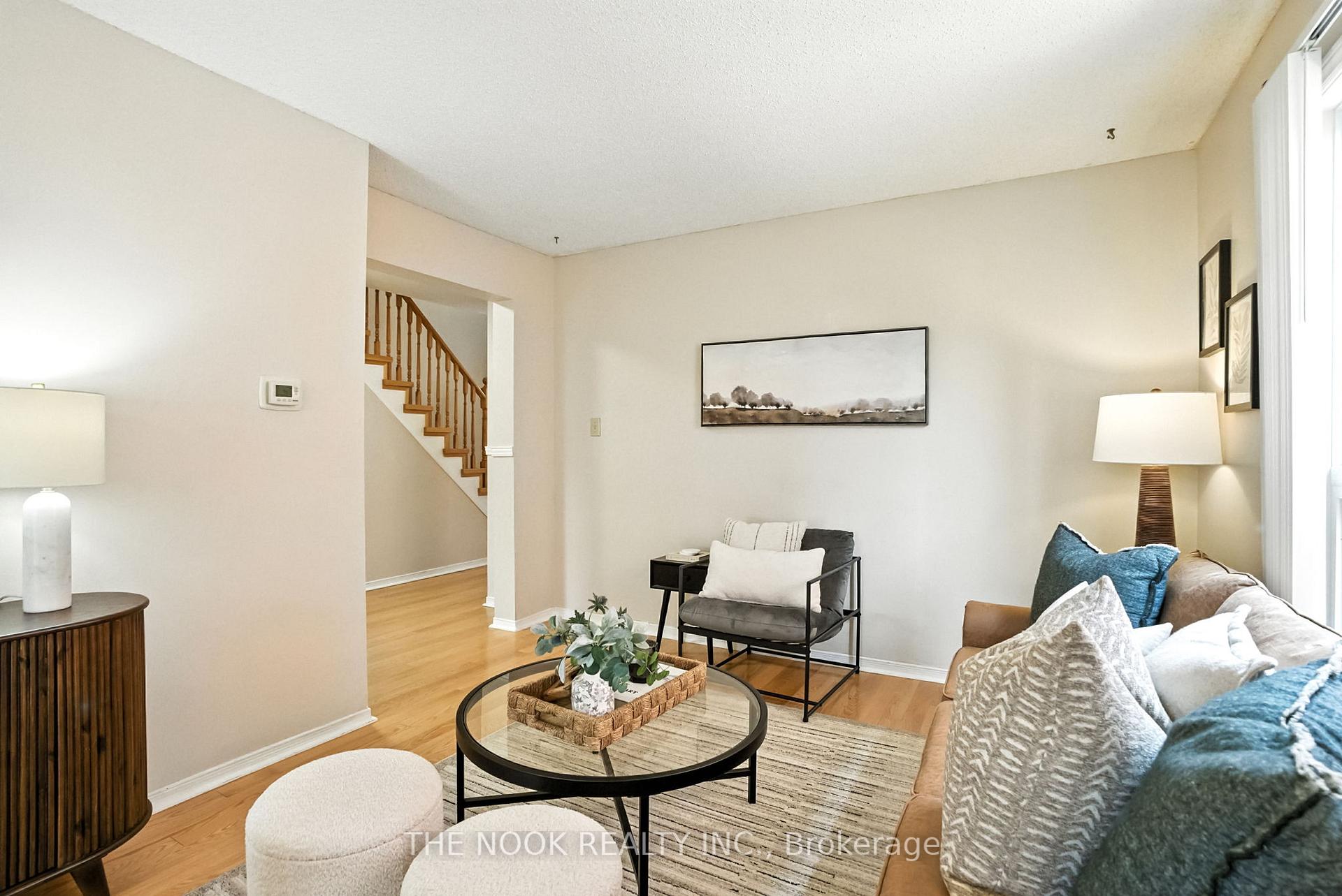 Photo 12 of 23 Sharp Crescent, Ajax, Central — HOMEH