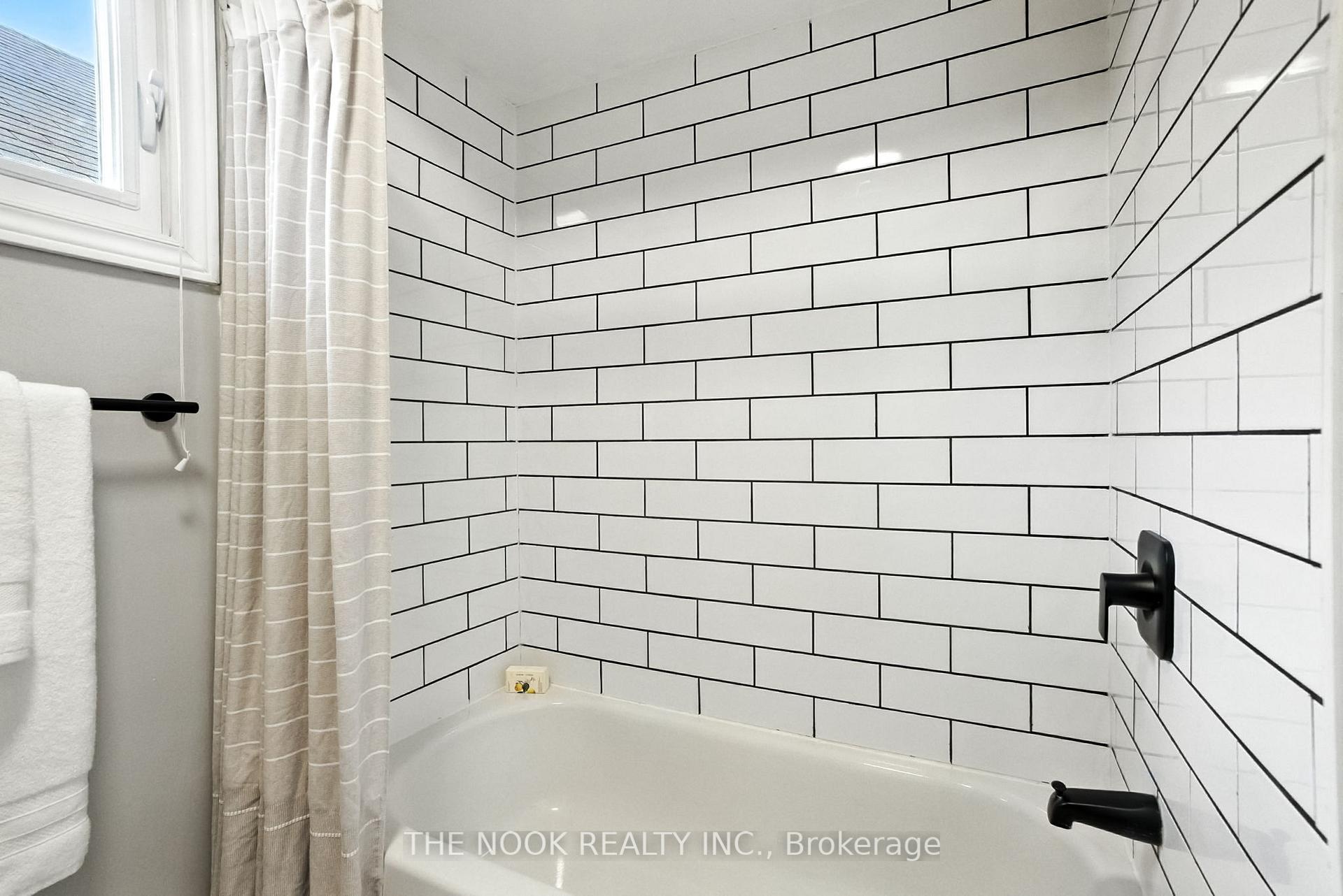 Photo 45 of 23 Sharp Crescent, Ajax, Central — HOMEH