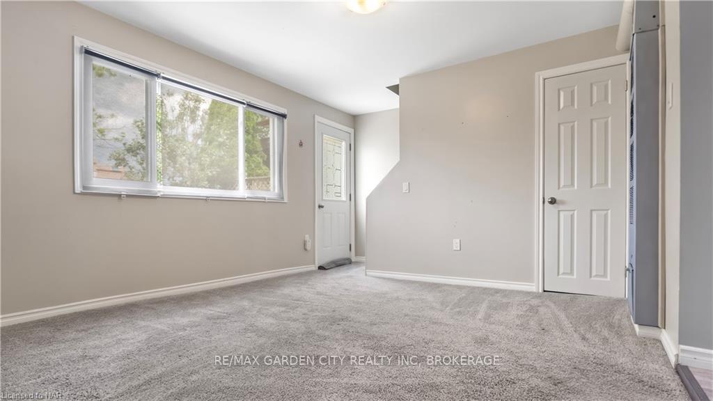 Photo 4 of 150 Iva Street, Welland, Lincoln/Crowland — HOMEH