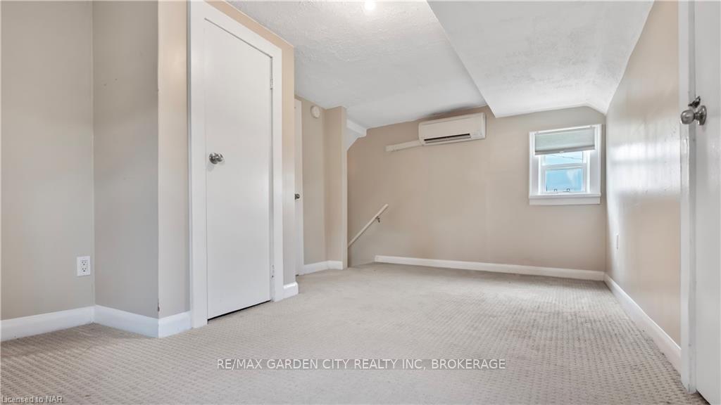 Photo 9 of 150 Iva Street, Welland, Lincoln/Crowland — HOMEH