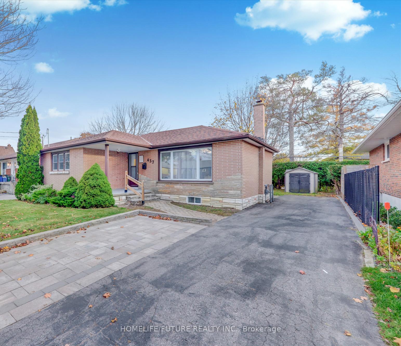 Photo 1 of 437 Fairleigh Avenue, Oshawa, McLaughlin — HOMEH