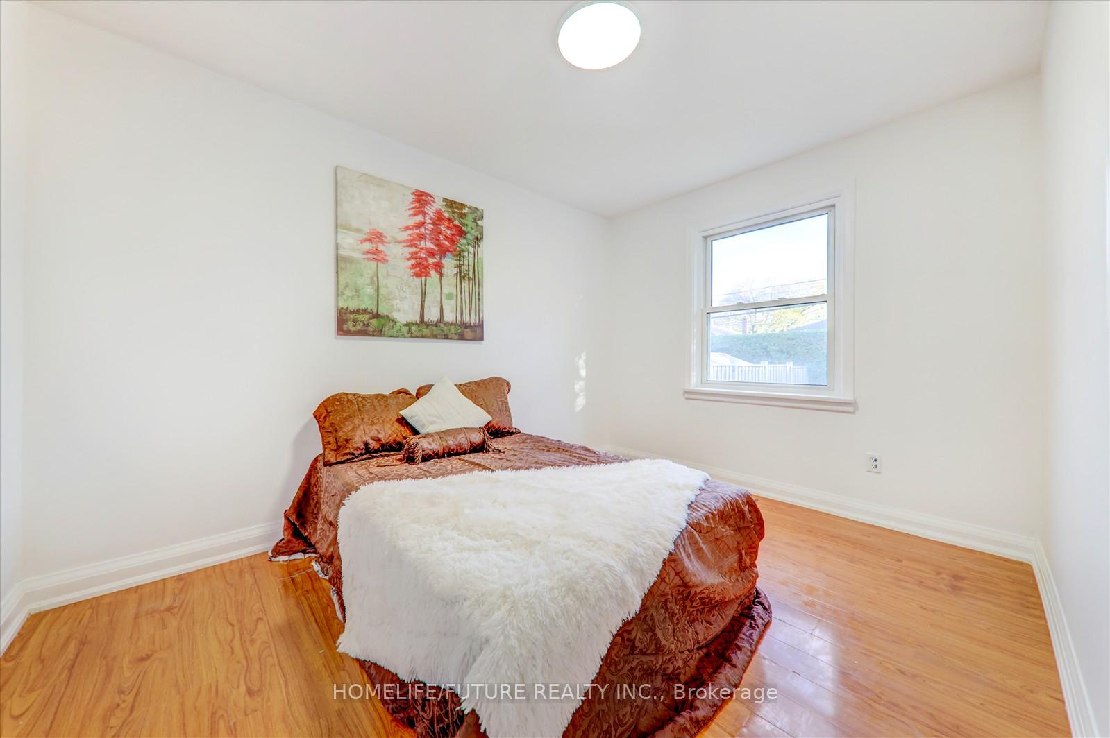Photo 18 of 437 Fairleigh Avenue, Oshawa, McLaughlin — HOMEH