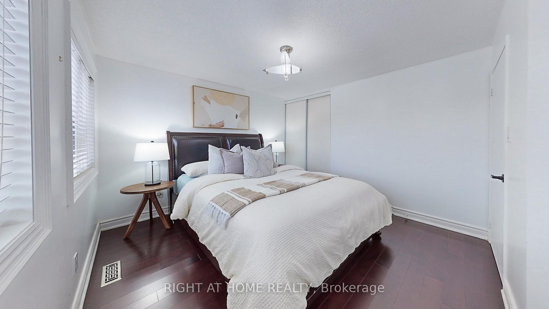 Photo 31 of 99 Old Colony Drive, Whitby, Pringle Creek — HOMEH