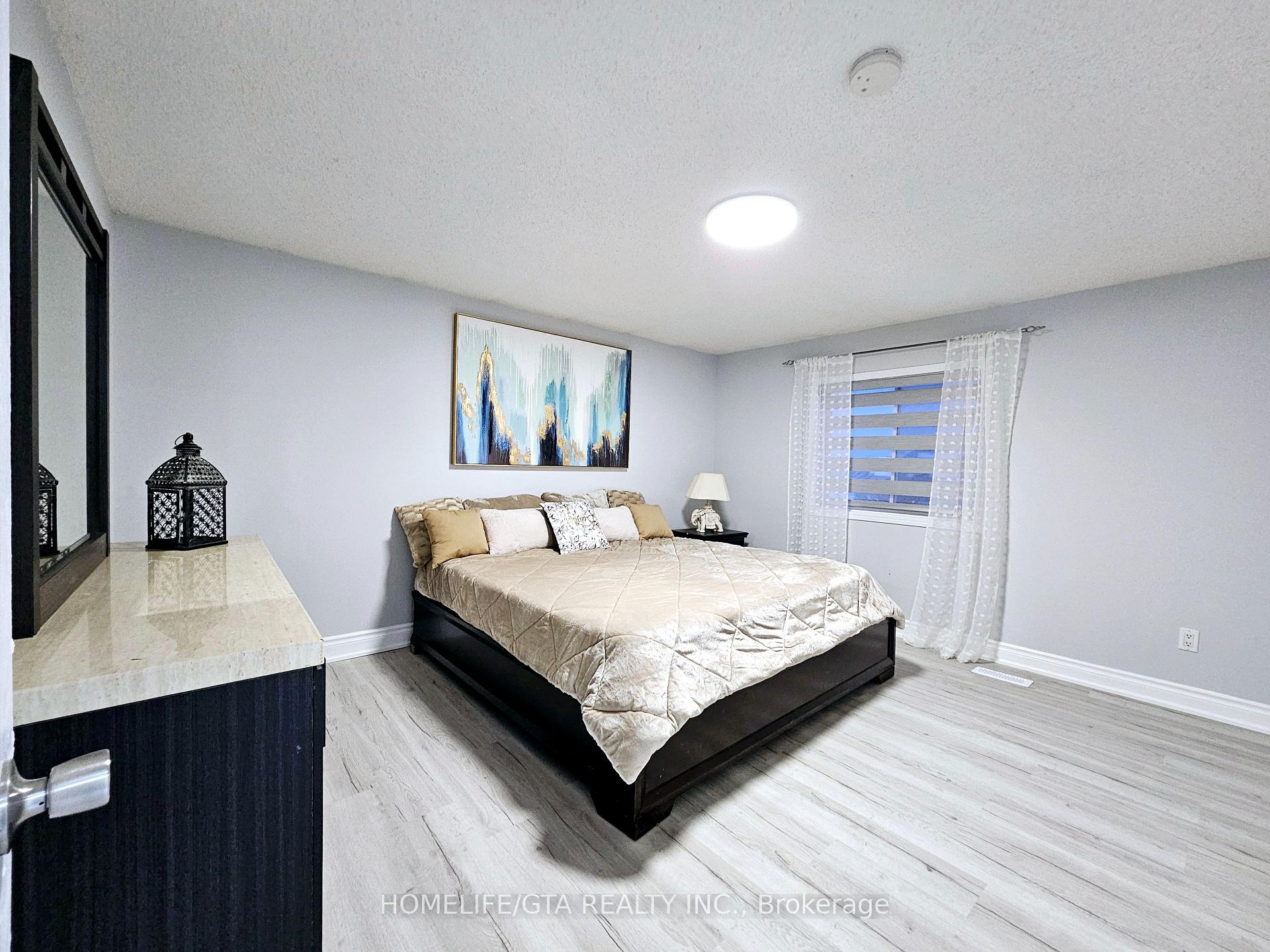 Photo 15 of 1860 Dalhousie Crescent, Oshawa, Samac — HOMEH
