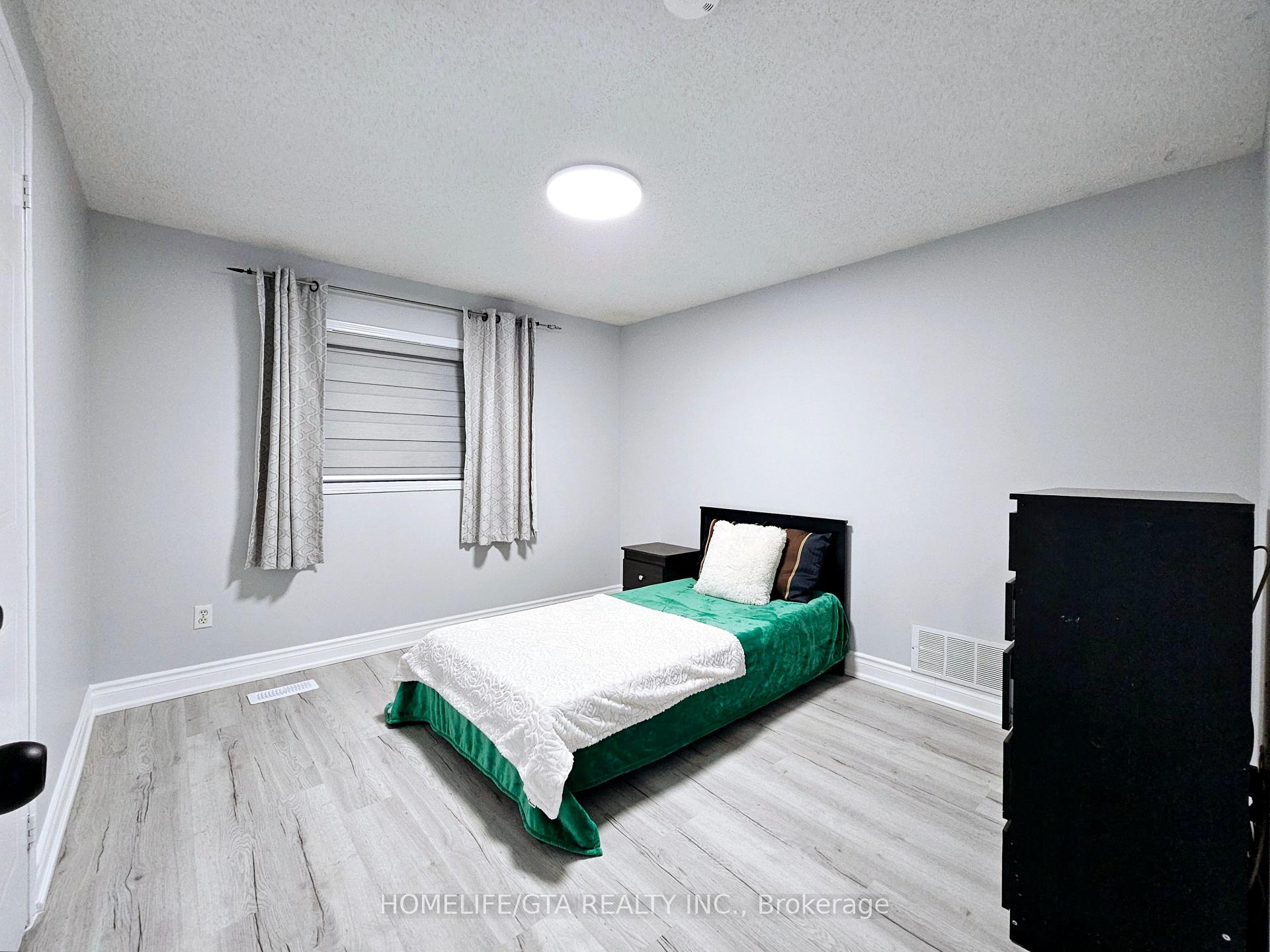 Photo 22 of 1860 Dalhousie Crescent, Oshawa, Samac — HOMEH