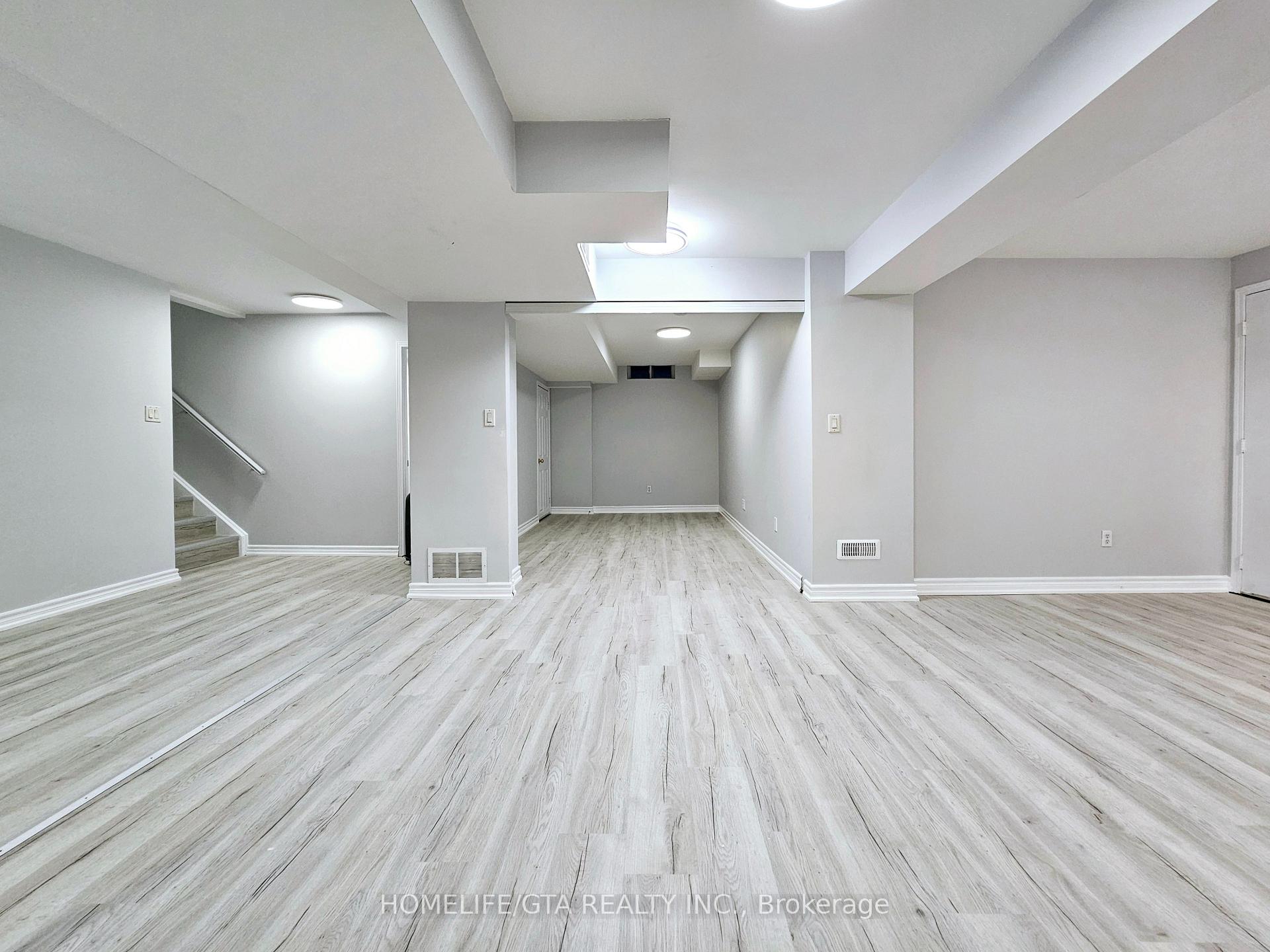 Photo 37 of 1860 Dalhousie Crescent, Oshawa, Samac — HOMEH