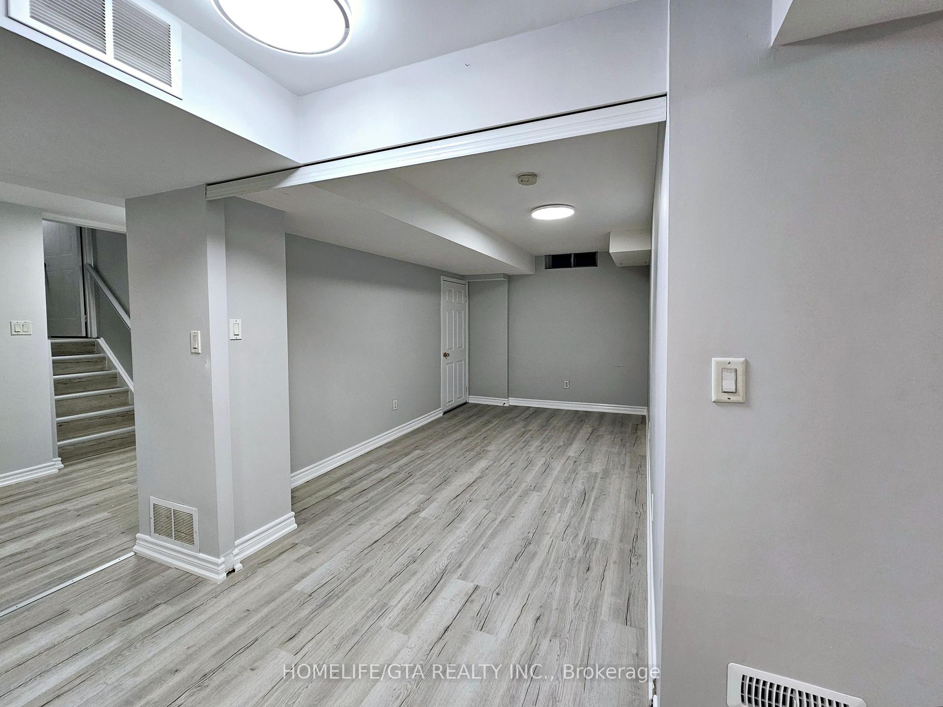 Photo 38 of 1860 Dalhousie Crescent, Oshawa, Samac — HOMEH