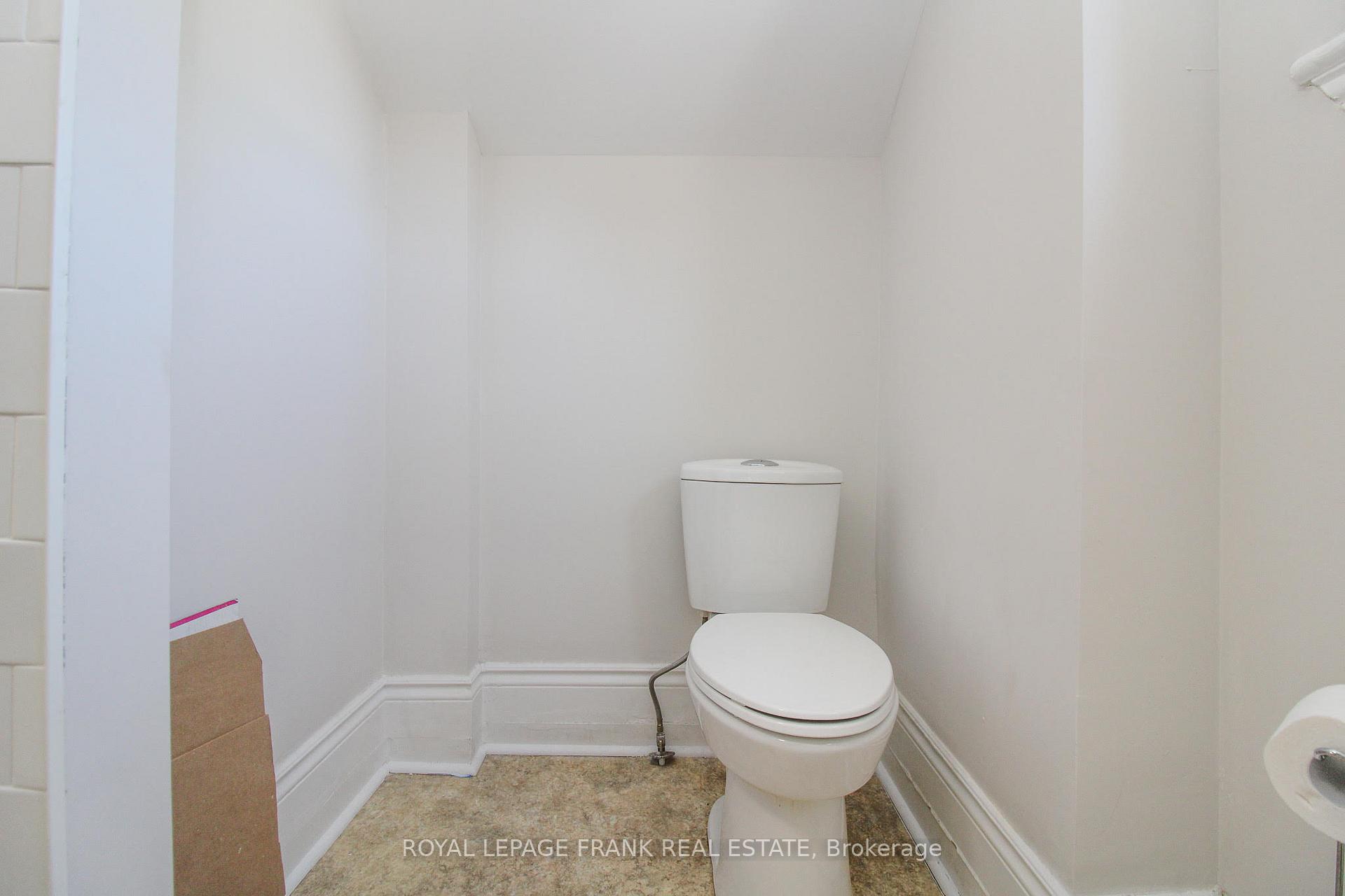 Photo 25 of 140 Antrim Street, Peterborough, Town Ward 3 — HOMEH
