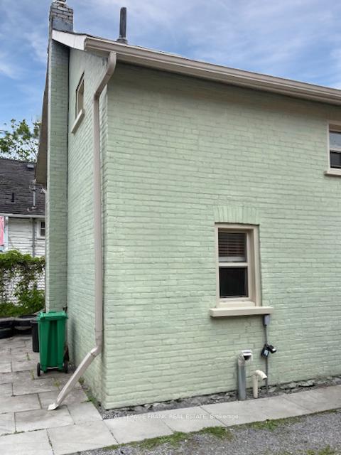 Photo 28 of 140 Antrim Street, Peterborough, Town Ward 3 — HOMEH