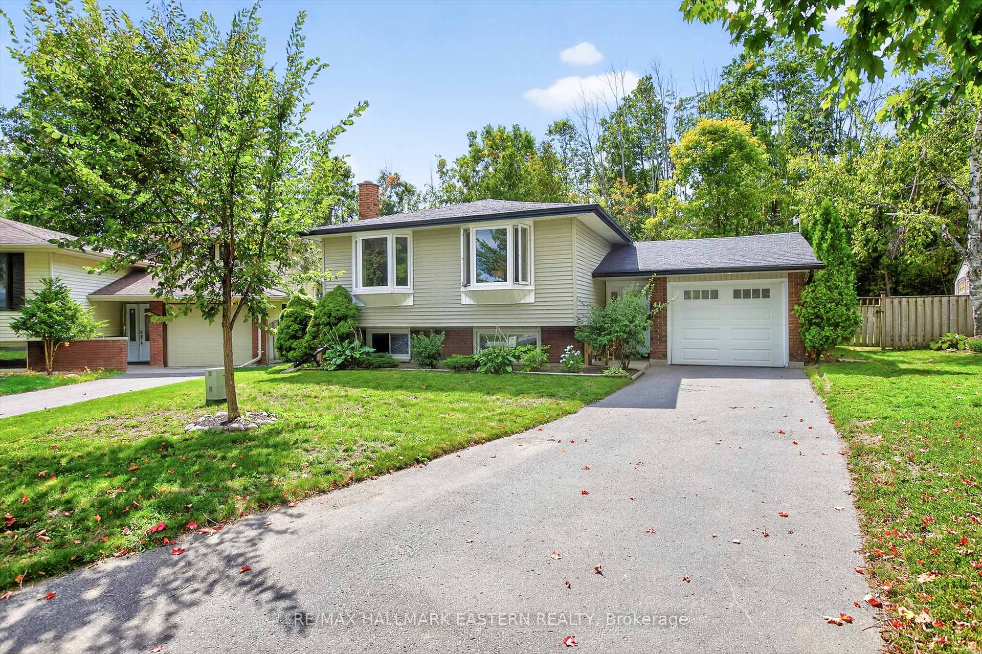 Front of 41 Parkview Drive