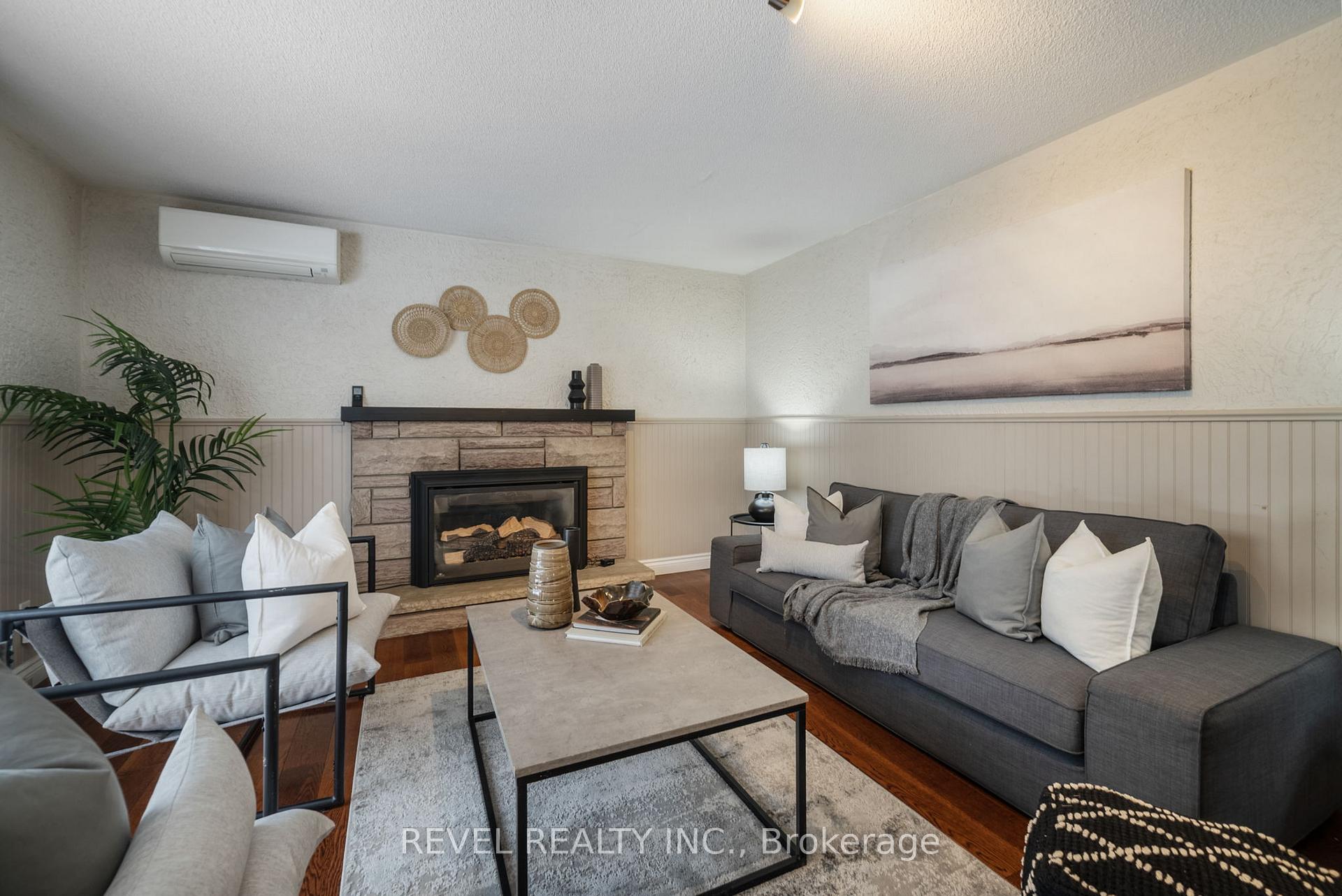 Photo 11 of 764 Ferndale Street, Oshawa, Northglen — HOMEH