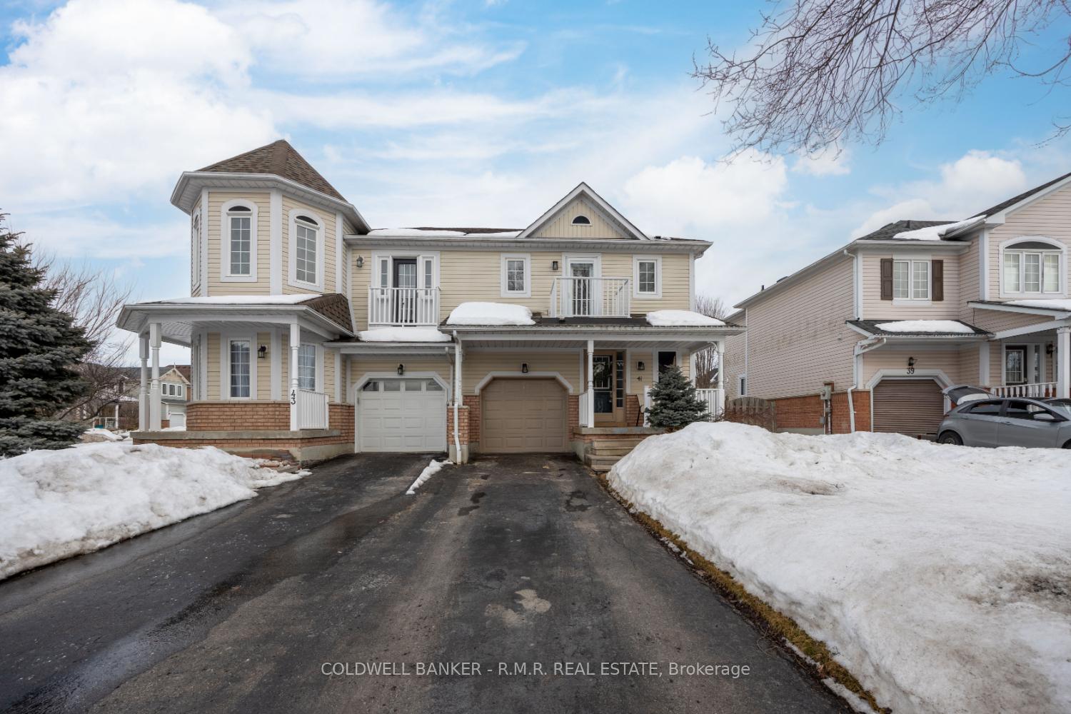 Photo 1 of 41 Four Winds Drive, Whitby, Port Whitby — HOMEH