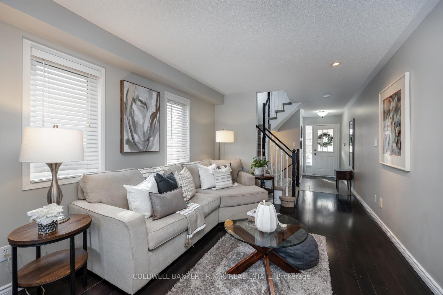 Photo 13 of 41 Four Winds Drive, Whitby, Port Whitby — HOMEH