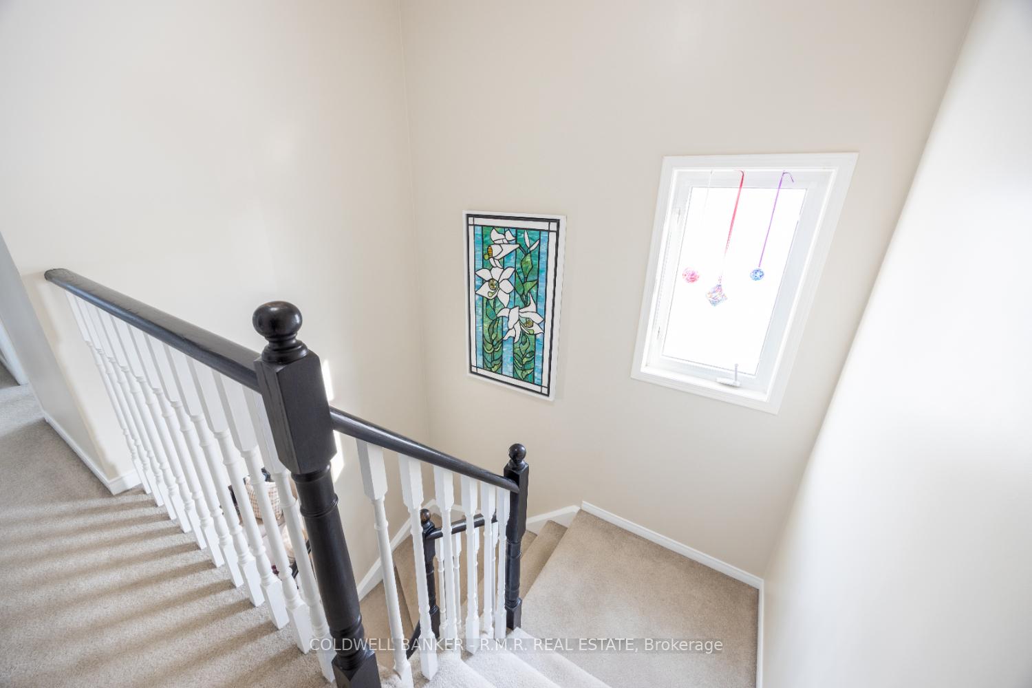 Photo 16 of 41 Four Winds Drive, Whitby, Port Whitby — HOMEH