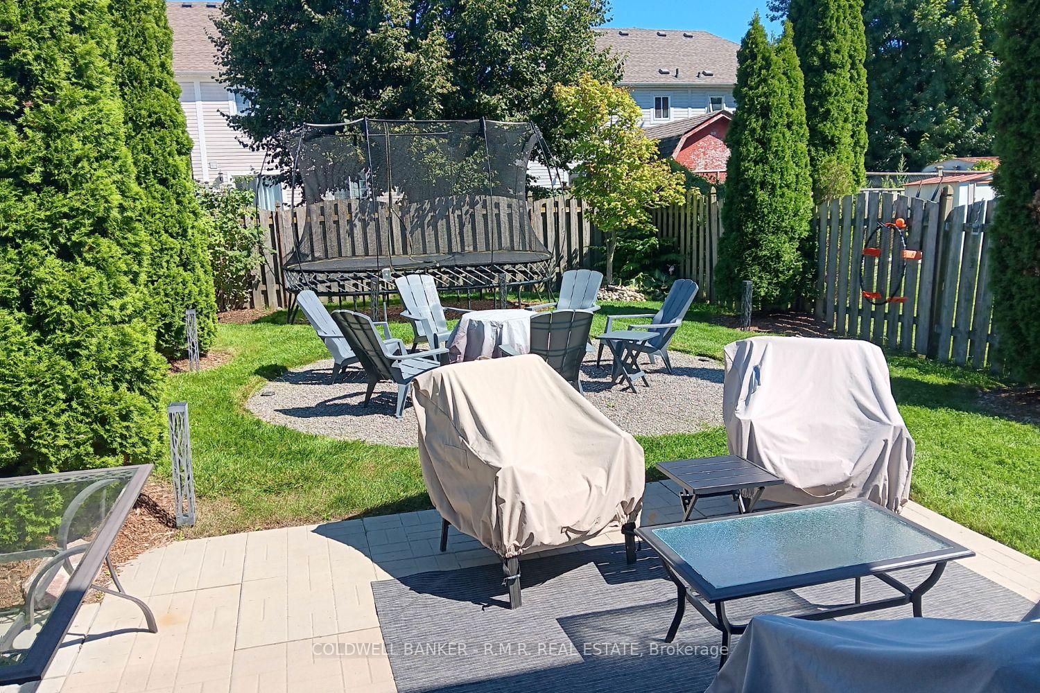 Photo 33 of 41 Four Winds Drive, Whitby, Port Whitby — HOMEH