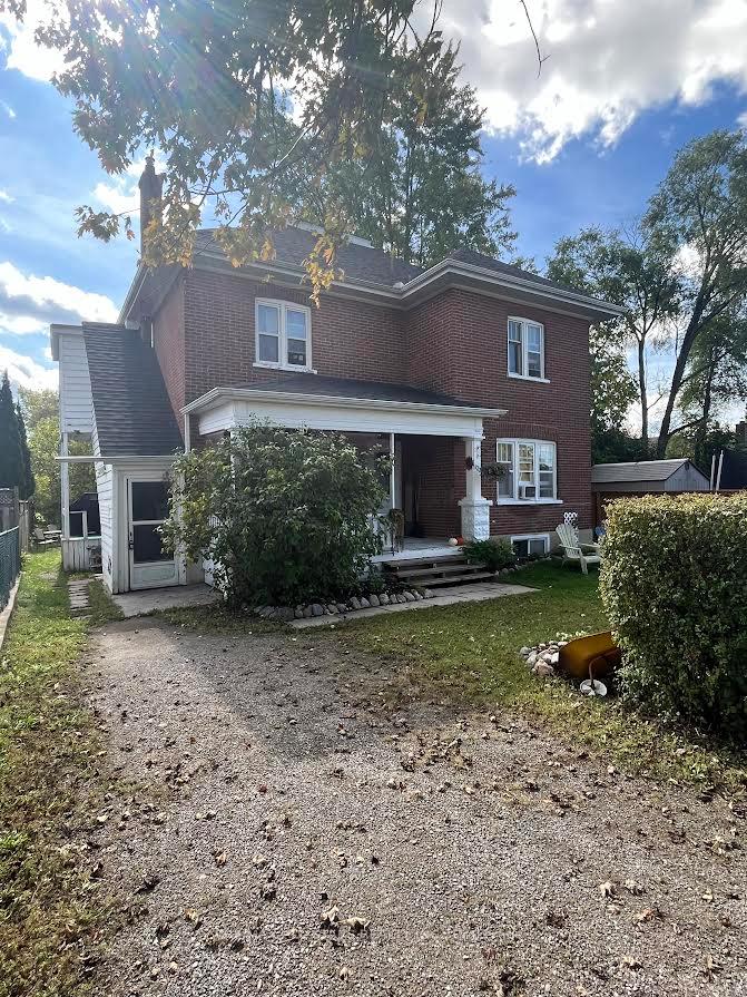 Photo 19 of 833 Crawford Drive, Peterborough, Otonabee Ward 1 — HOMEH