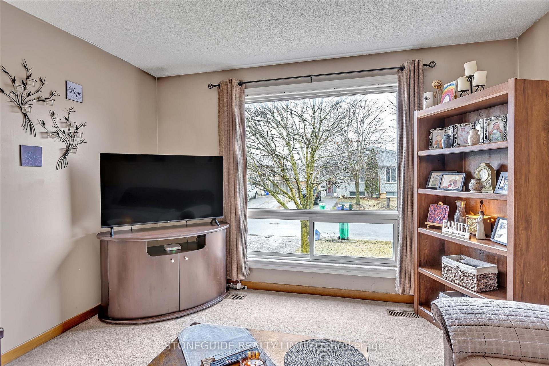 Photo 7 of 2180 Easthill Drive, Peterborough, Ashburnham Ward 4 — HOMEH