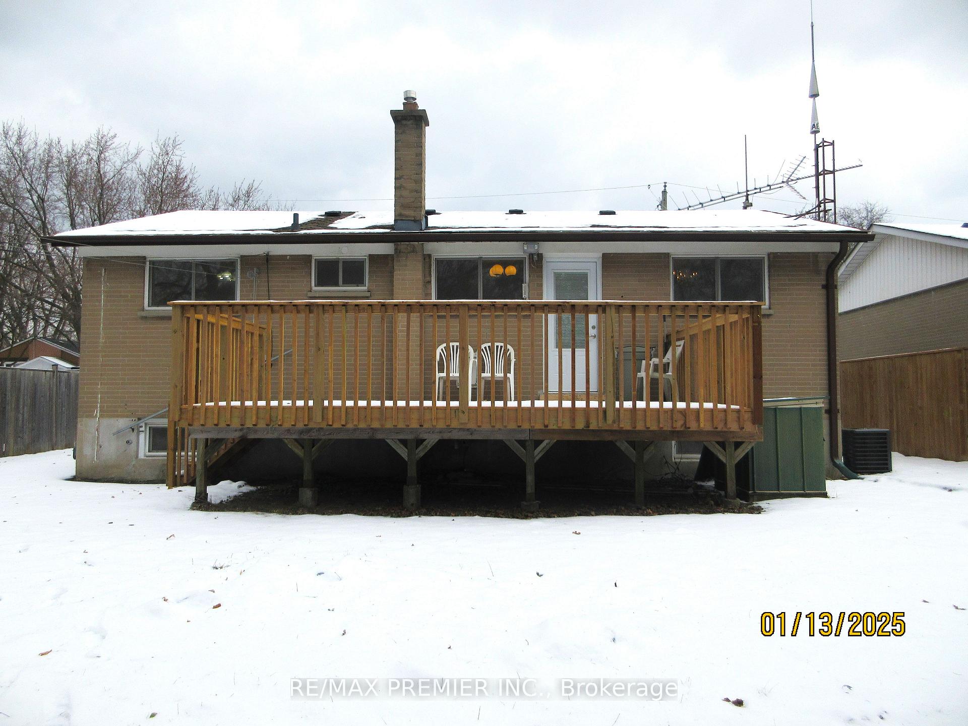 Photo 4 of 906 Bayview Avenue, Whitby, Downtown Whitby — HOMEH