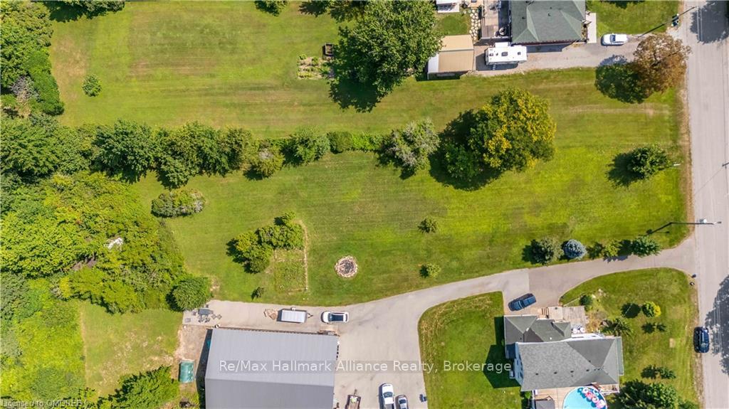 Photo 10 of 826 Lyons Creek, Welland, Cooks Mills — HOMEH