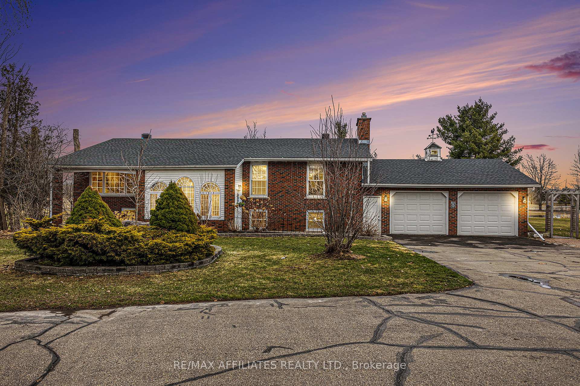 Photo 1 of 424 Townline Road W, Beckwith, Beckwith Twp — HOMEH
