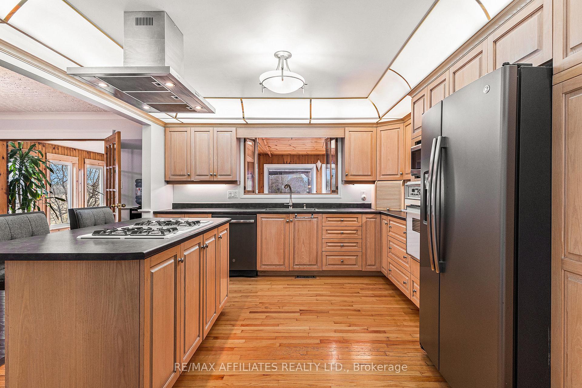 Photo 16 of 424 Townline Road W, Beckwith, Beckwith Twp — HOMEH