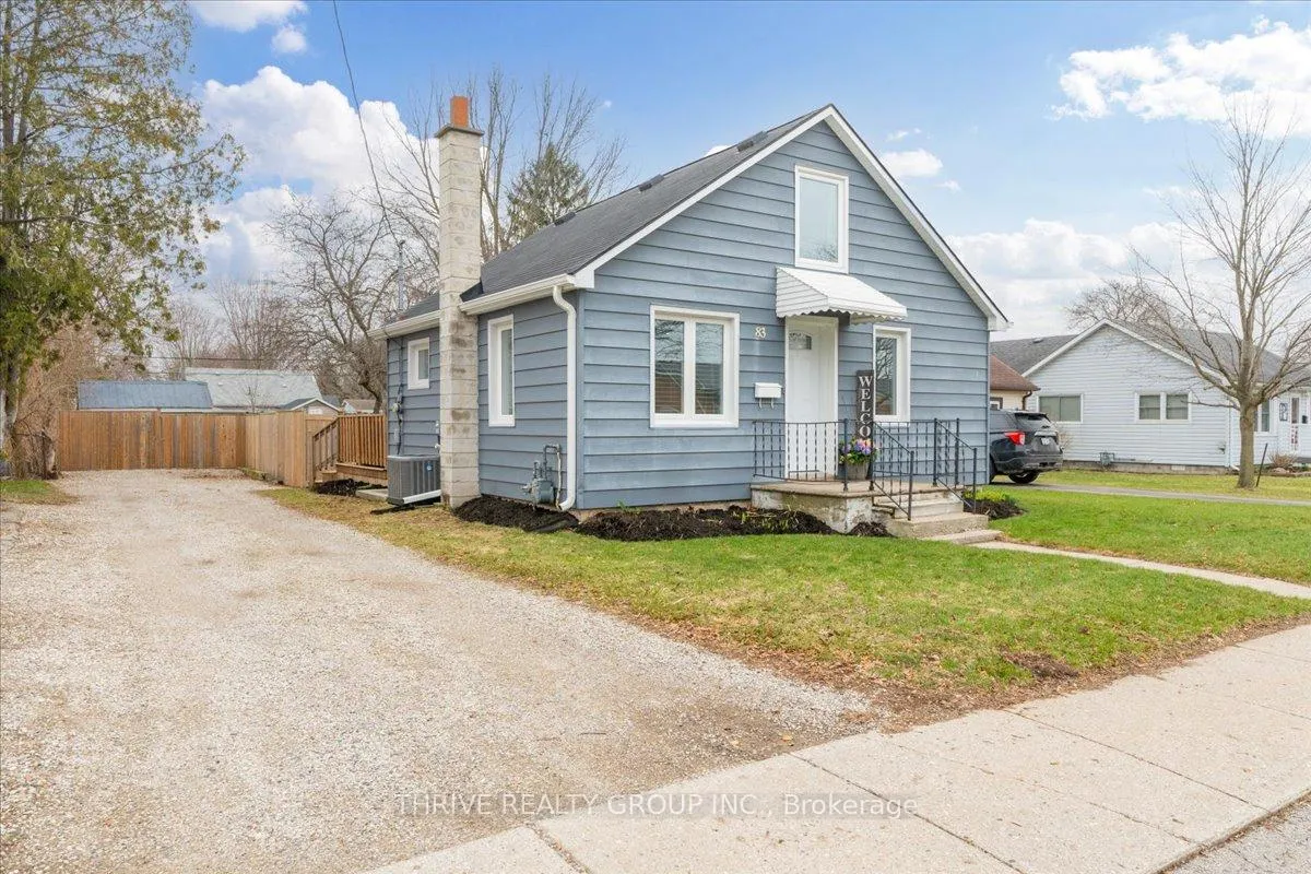 Photo 3 of 83 Fourth Avenue, Aylmer — HOMEH