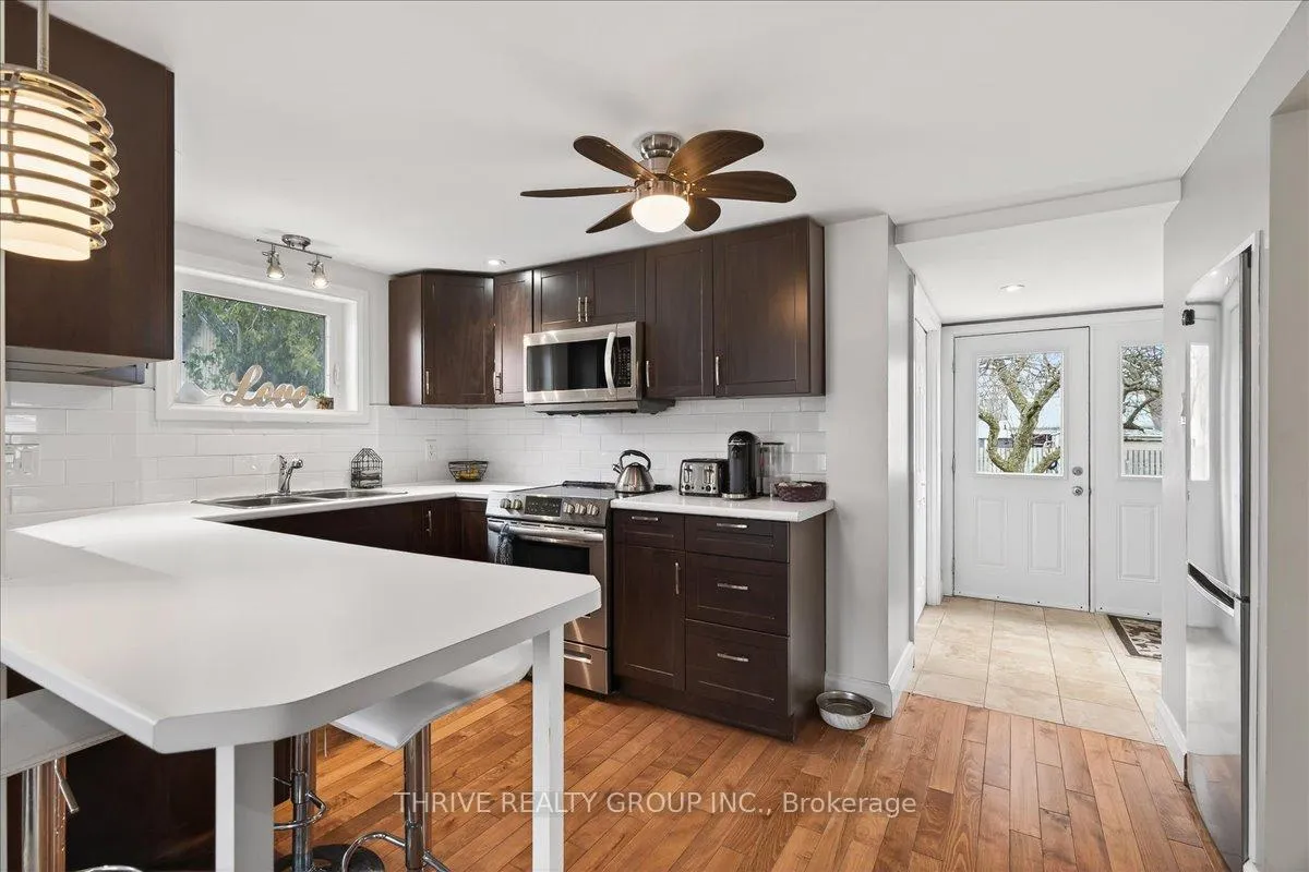 Photo 12 of 83 Fourth Avenue, Aylmer — HOMEH