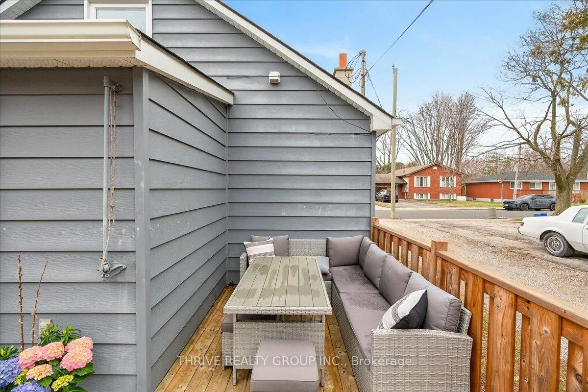 Photo 29 of 83 Fourth Avenue, Aylmer — HOMEH