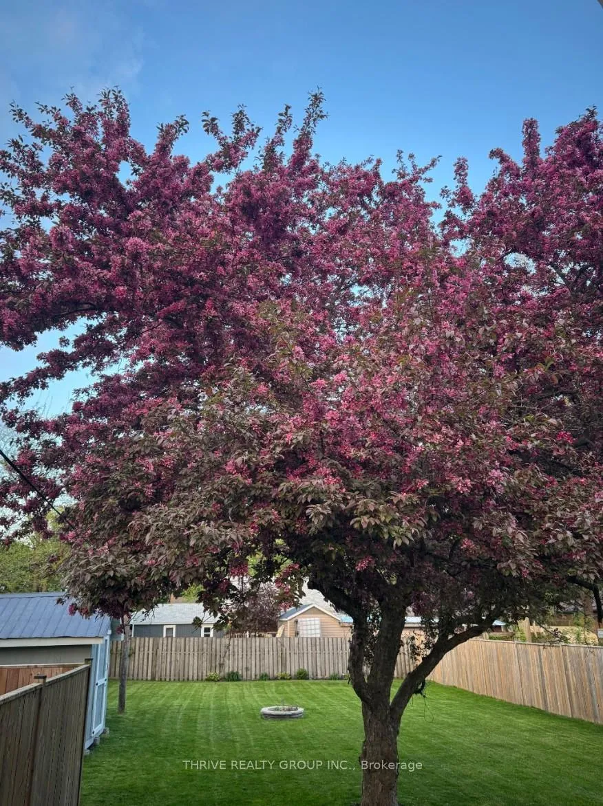 Photo 32 of 83 Fourth Avenue, Aylmer — HOMEH