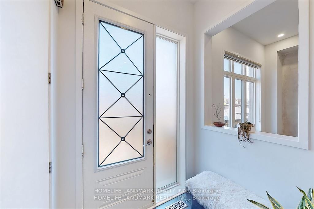 Photo 7 of 1178 Wellington Street E, Aurora, Bayview Northeast — HOMEH