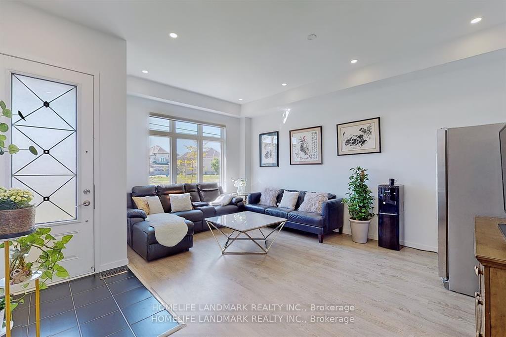 Photo 17 of 1178 Wellington Street E, Aurora, Bayview Northeast — HOMEH