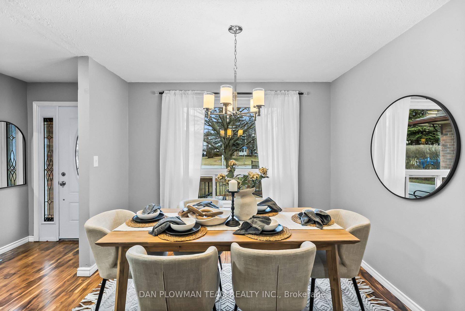 Photo 6 of 856 Southgate Drive, Oshawa, Donevan — HOMEH