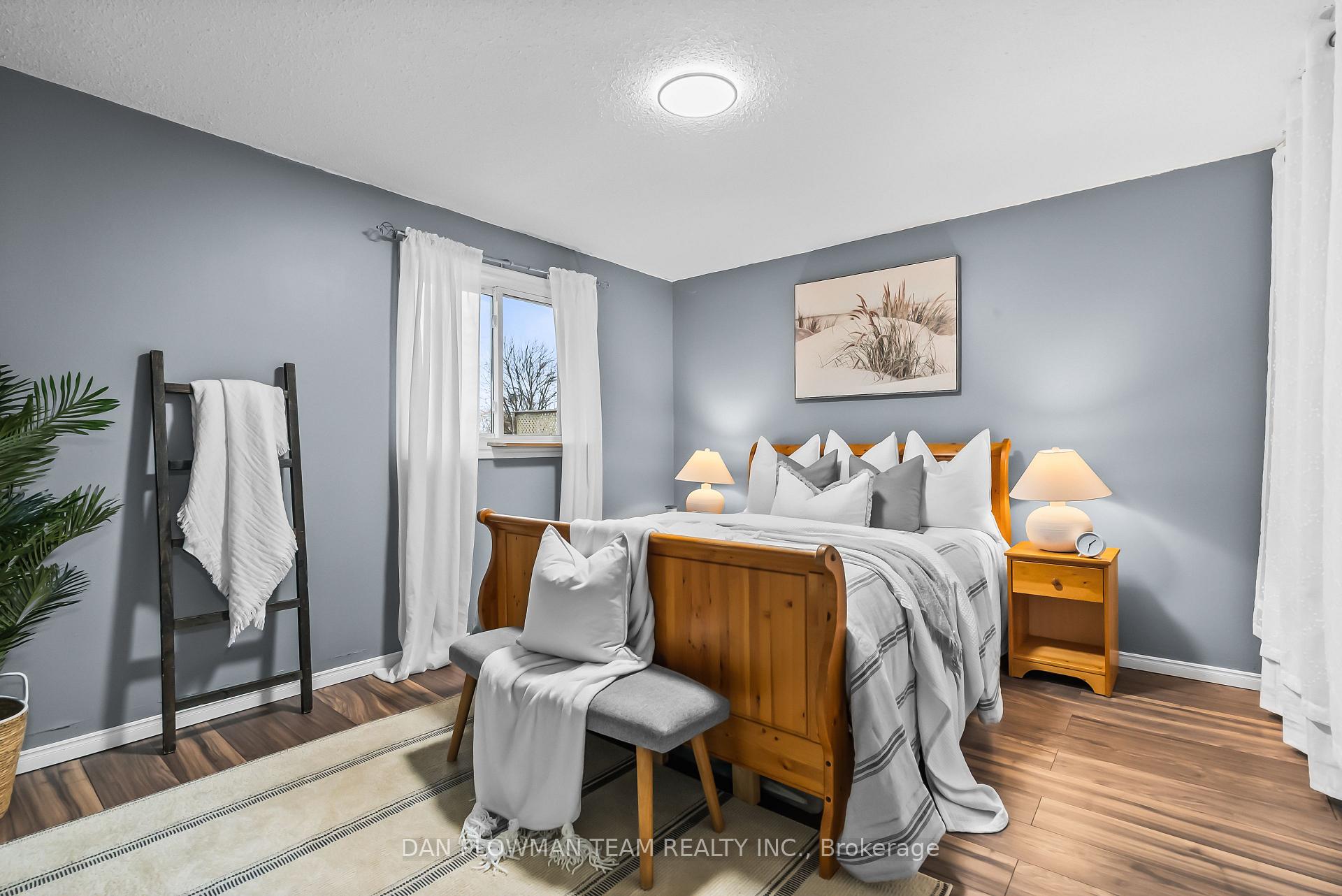 Photo 15 of 856 Southgate Drive, Oshawa, Donevan — HOMEH