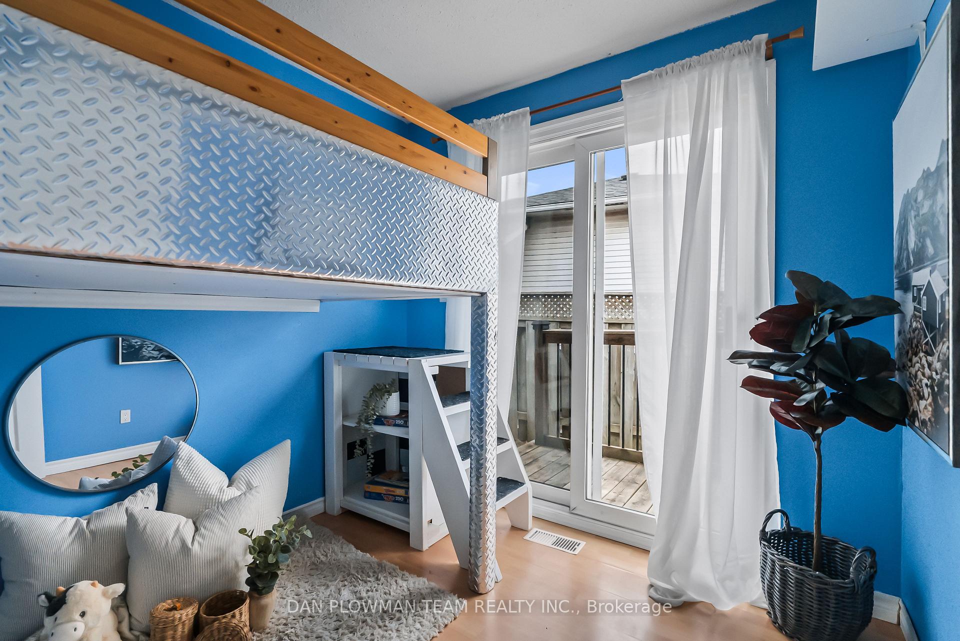 Photo 21 of 856 Southgate Drive, Oshawa, Donevan — HOMEH