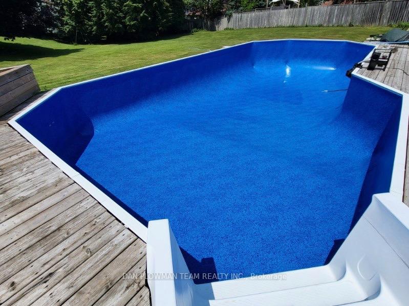 Photo 41 of 856 Southgate Drive, Oshawa, Donevan — HOMEH