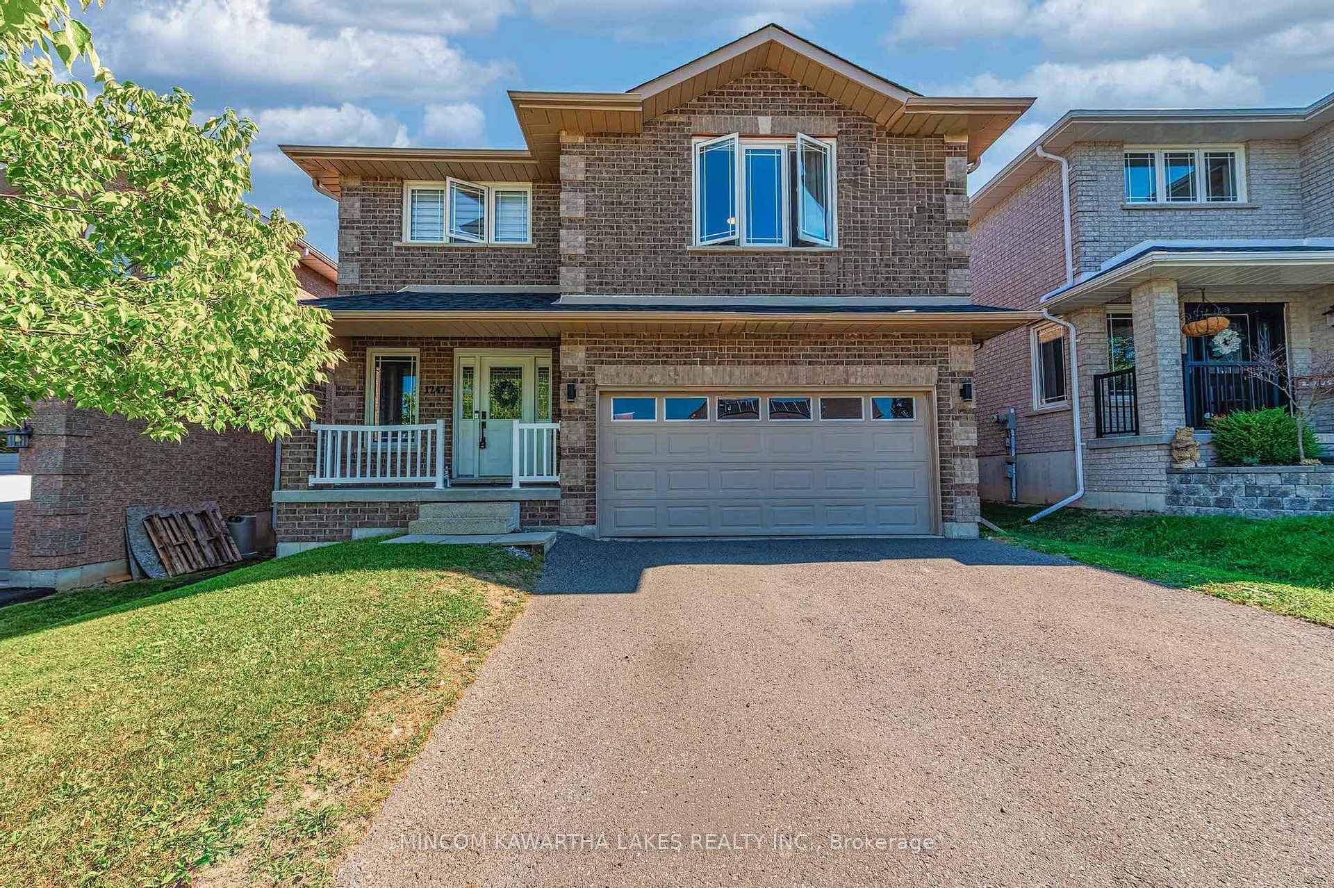 Photo 1 of 1247 Haggis Drive, Peterborough, Monaghan Ward 2 — HOMEH