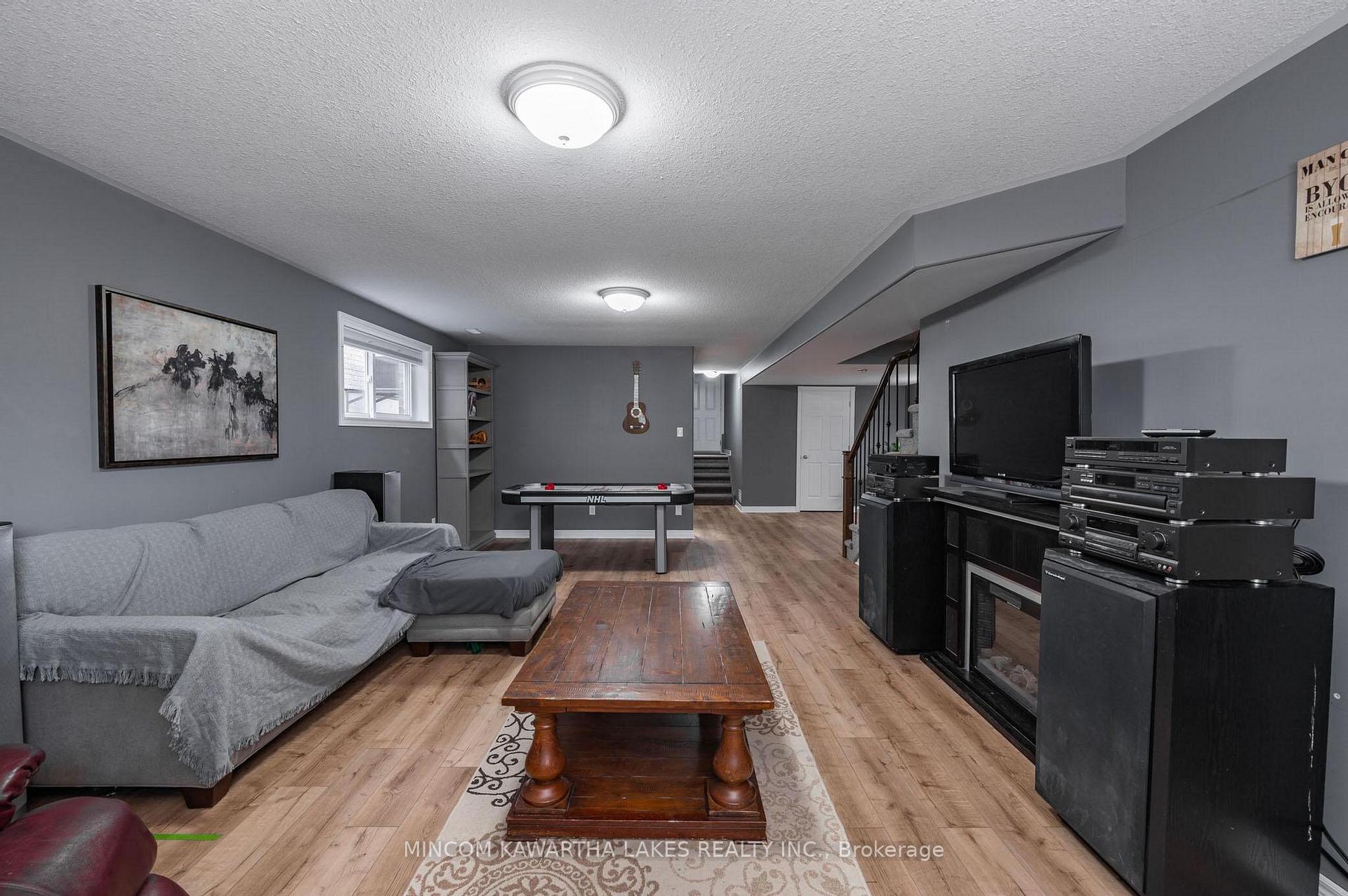 Photo 30 of 1247 Haggis Drive, Peterborough, Monaghan Ward 2 — HOMEH
