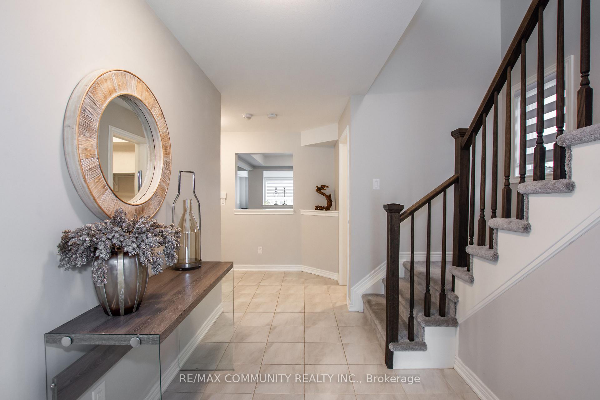 Photo 4 of 364 Julia Drive, Welland, Coyle Creek — HOMEH