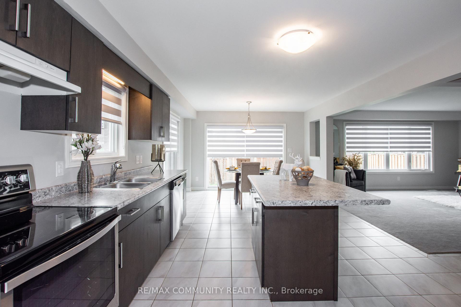 Photo 17 of 364 Julia Drive, Welland, Coyle Creek — HOMEH
