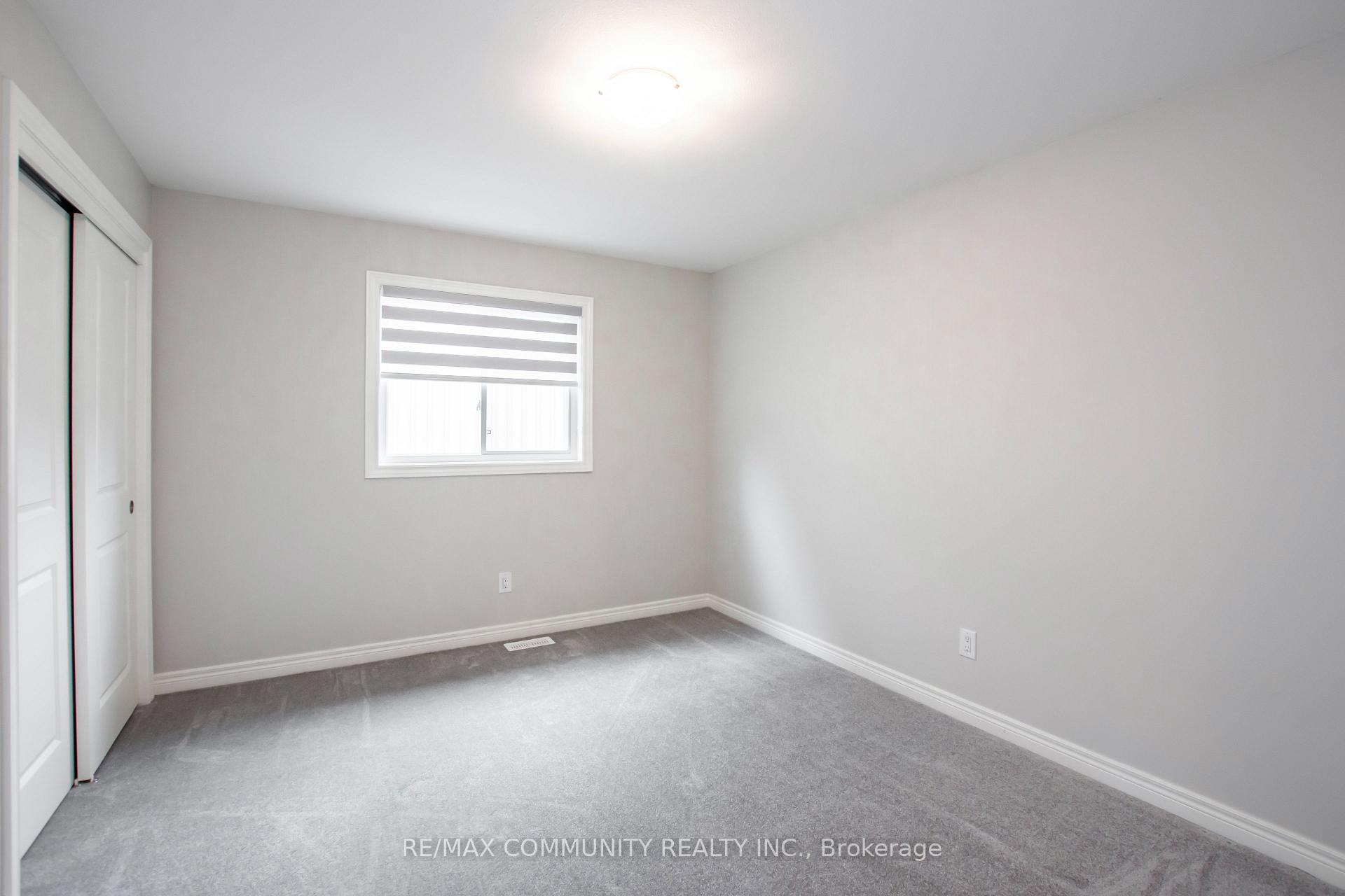 Photo 36 of 364 Julia Drive, Welland, Coyle Creek — HOMEH