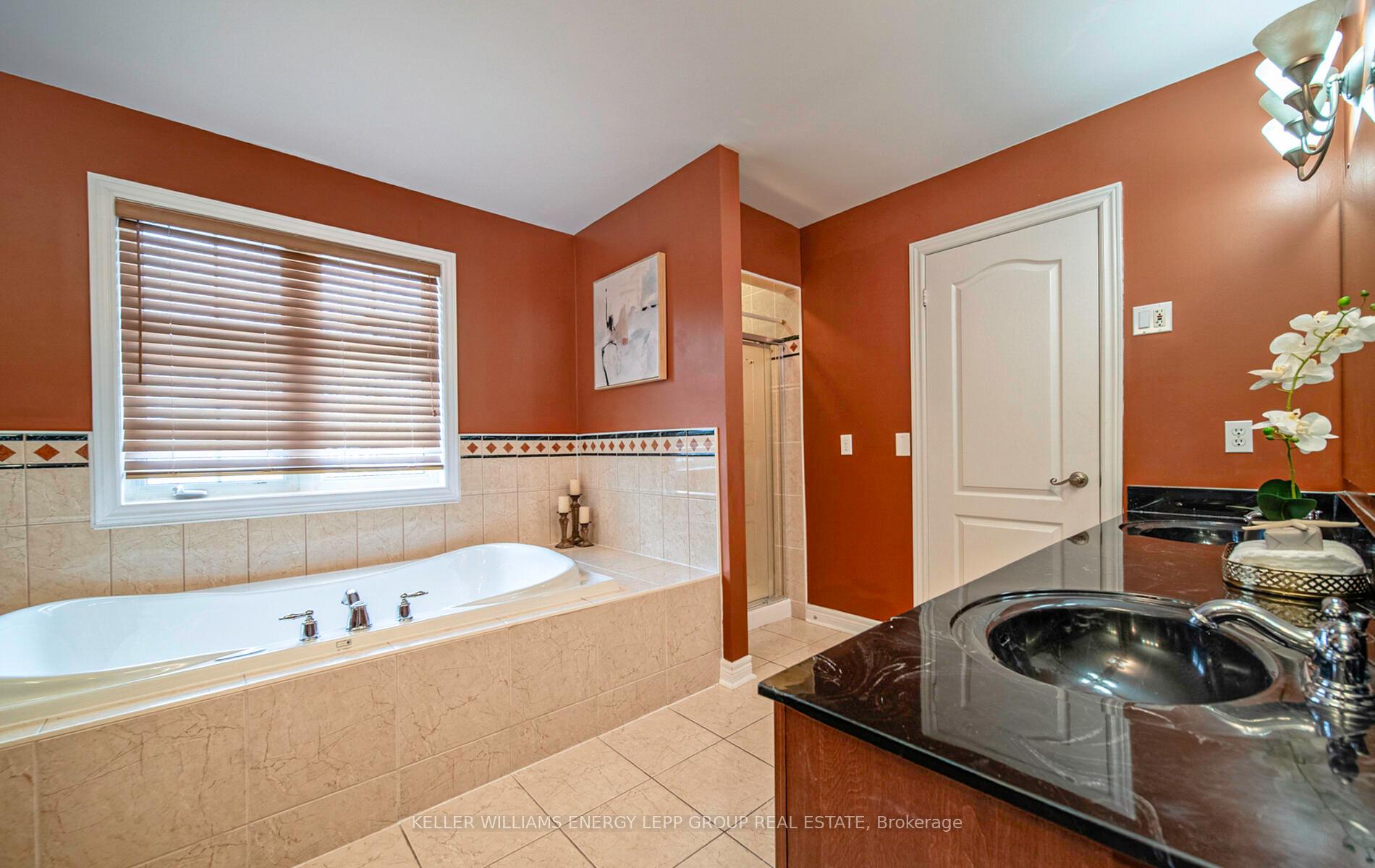 Photo 27 of 35 Vineyard Avenue, Whitby, Williamsburg — HOMEH