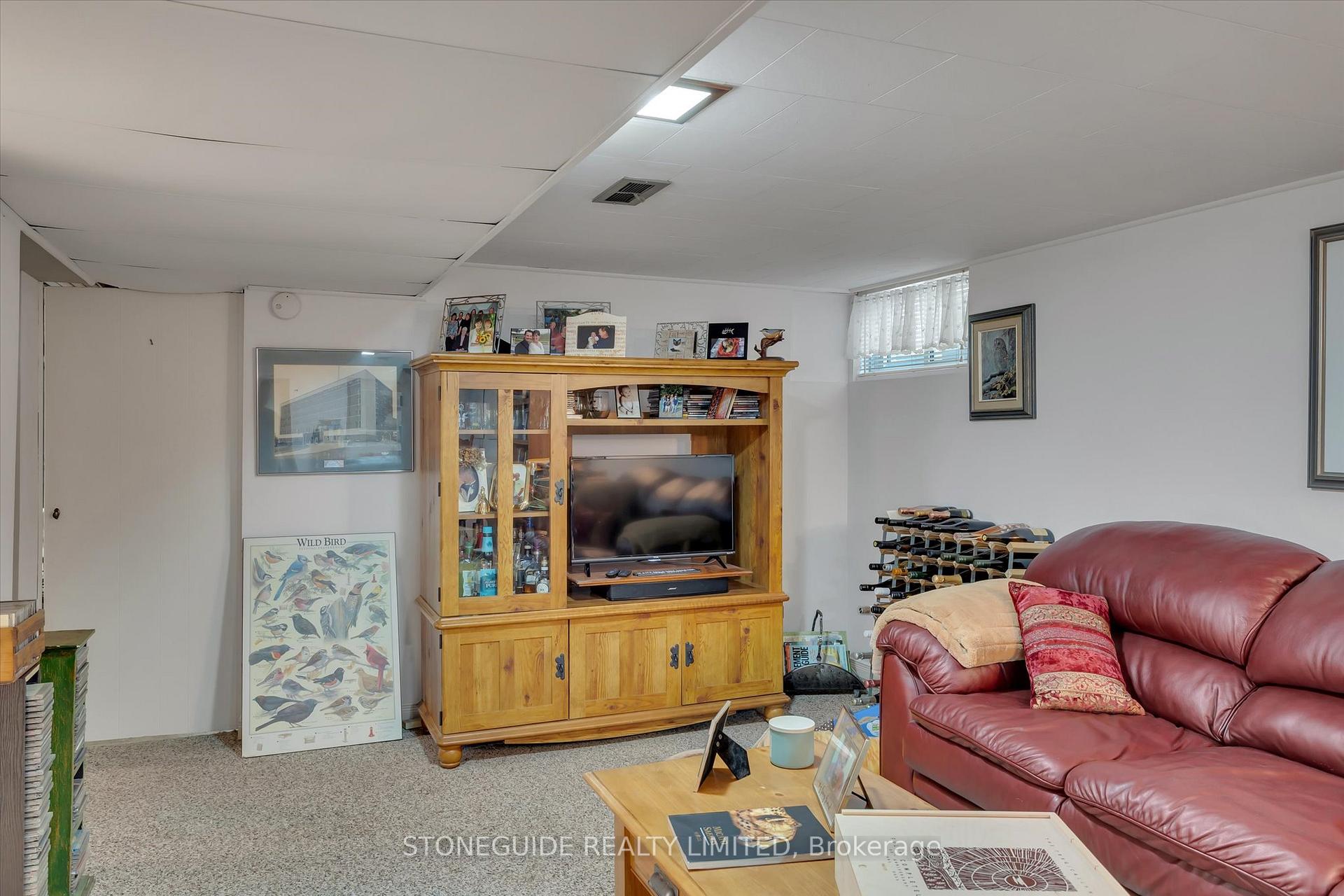 Photo 22 of 687 Orpington Road, Peterborough, Otonabee Ward 1 — HOMEH