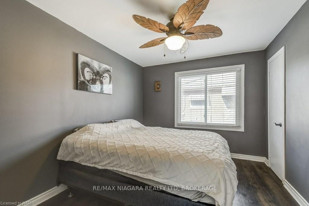 Photo 19 of 303 Riverside Drive, Welland, Broadway — HOMEH