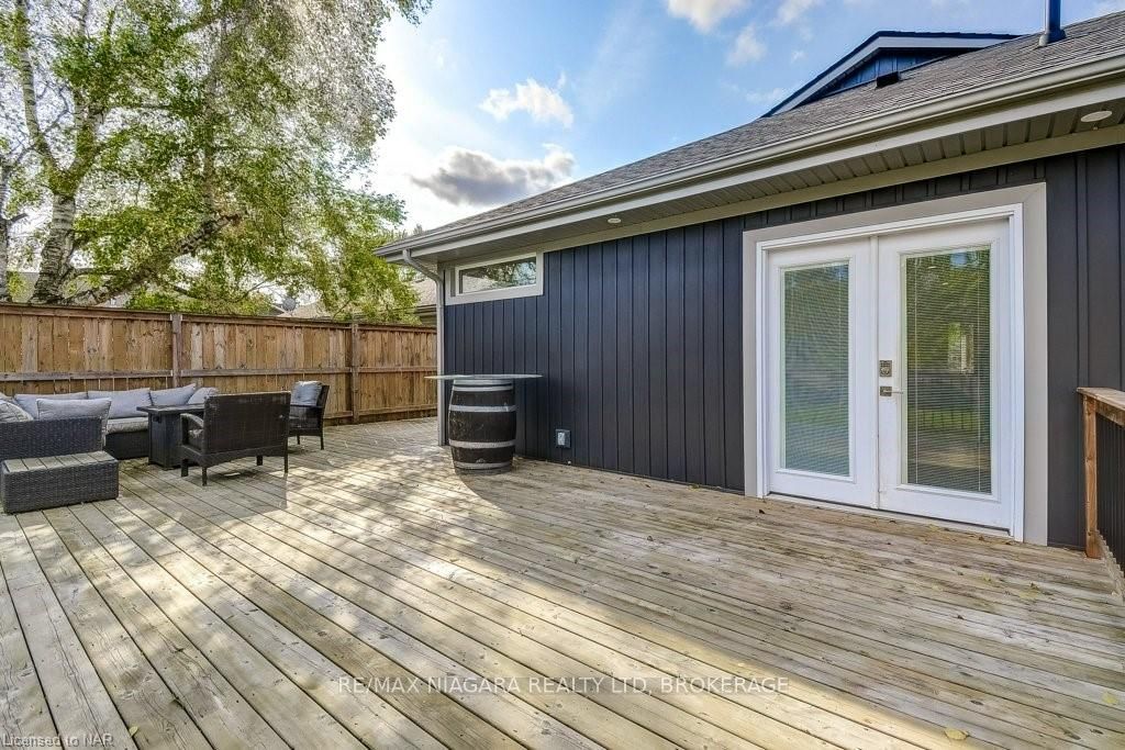 Photo 32 of 303 Riverside Drive, Welland, Broadway — HOMEH