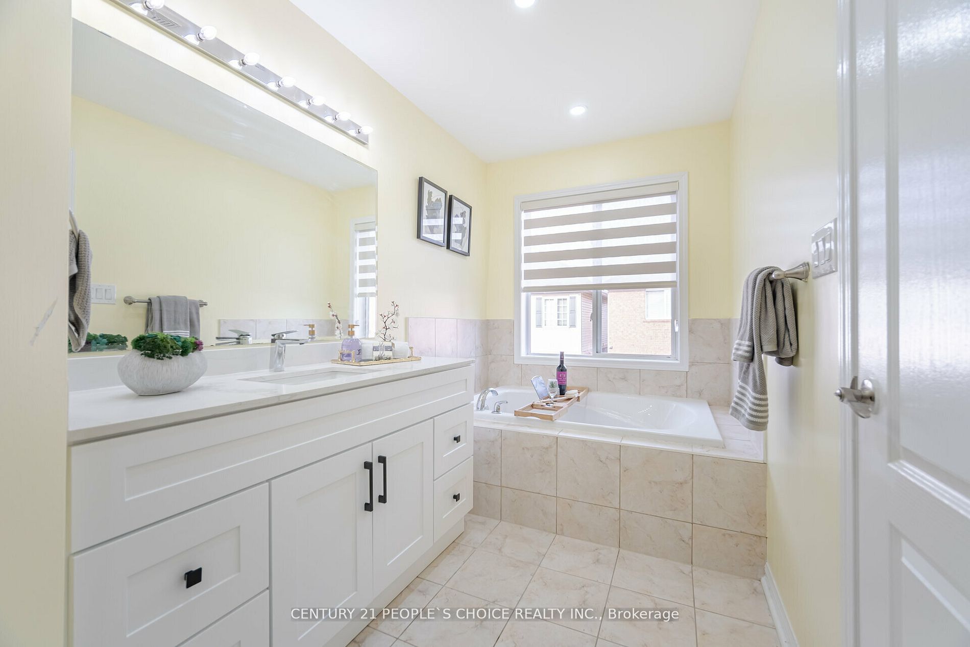 Photo 61 of 9717 Creditview Road, Brampton, Credit Valley — HOMEH