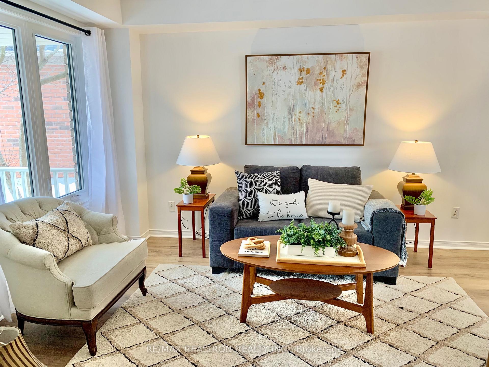 Photo 2 of 18 Harness Ridge Drive, Whitby, Williamsburg — HOMEH