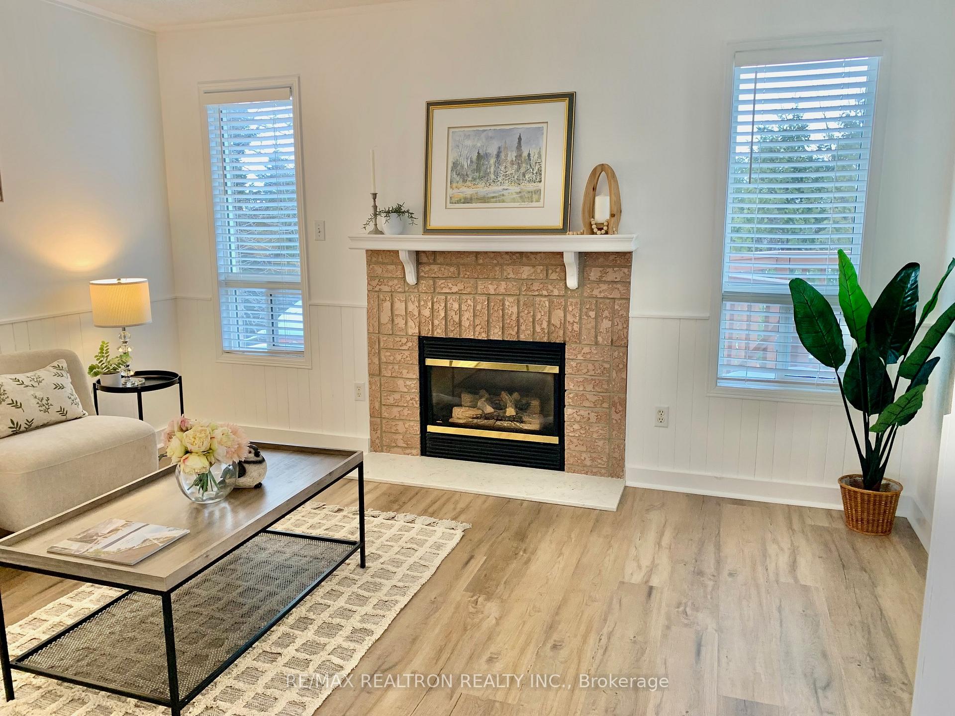 Photo 7 of 18 Harness Ridge Drive, Whitby, Williamsburg — HOMEH
