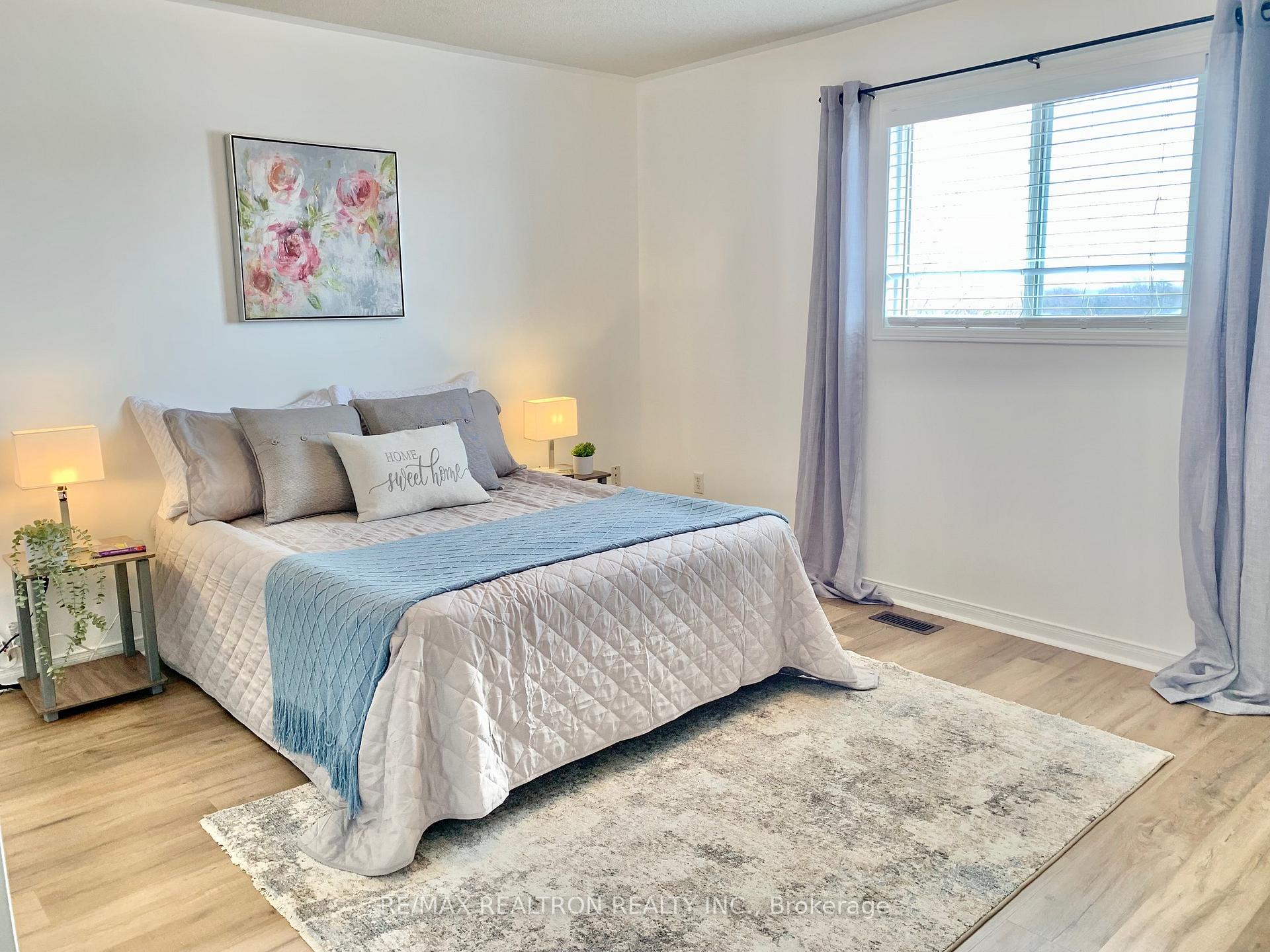 Photo 14 of 18 Harness Ridge Drive, Whitby, Williamsburg — HOMEH